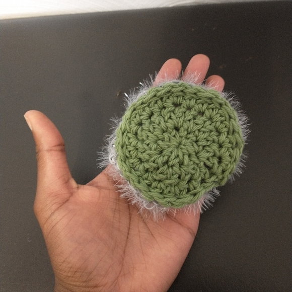 Shower/Dish Hand Scrubbie - Picture 4 of 9